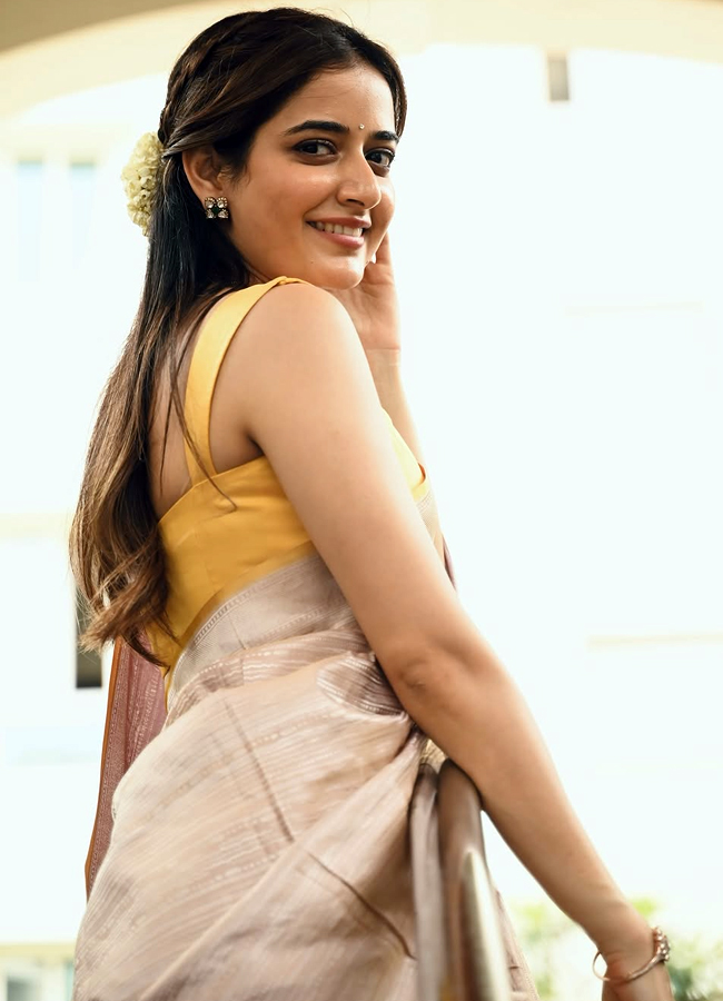 Actress_20vinayakachavithi10.jpg 11