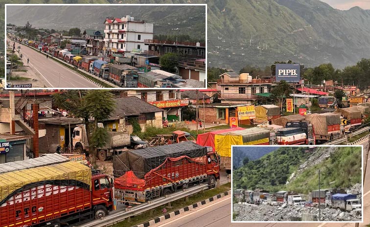 50-Km-Traffic-Jam-On-Chandi.jpg