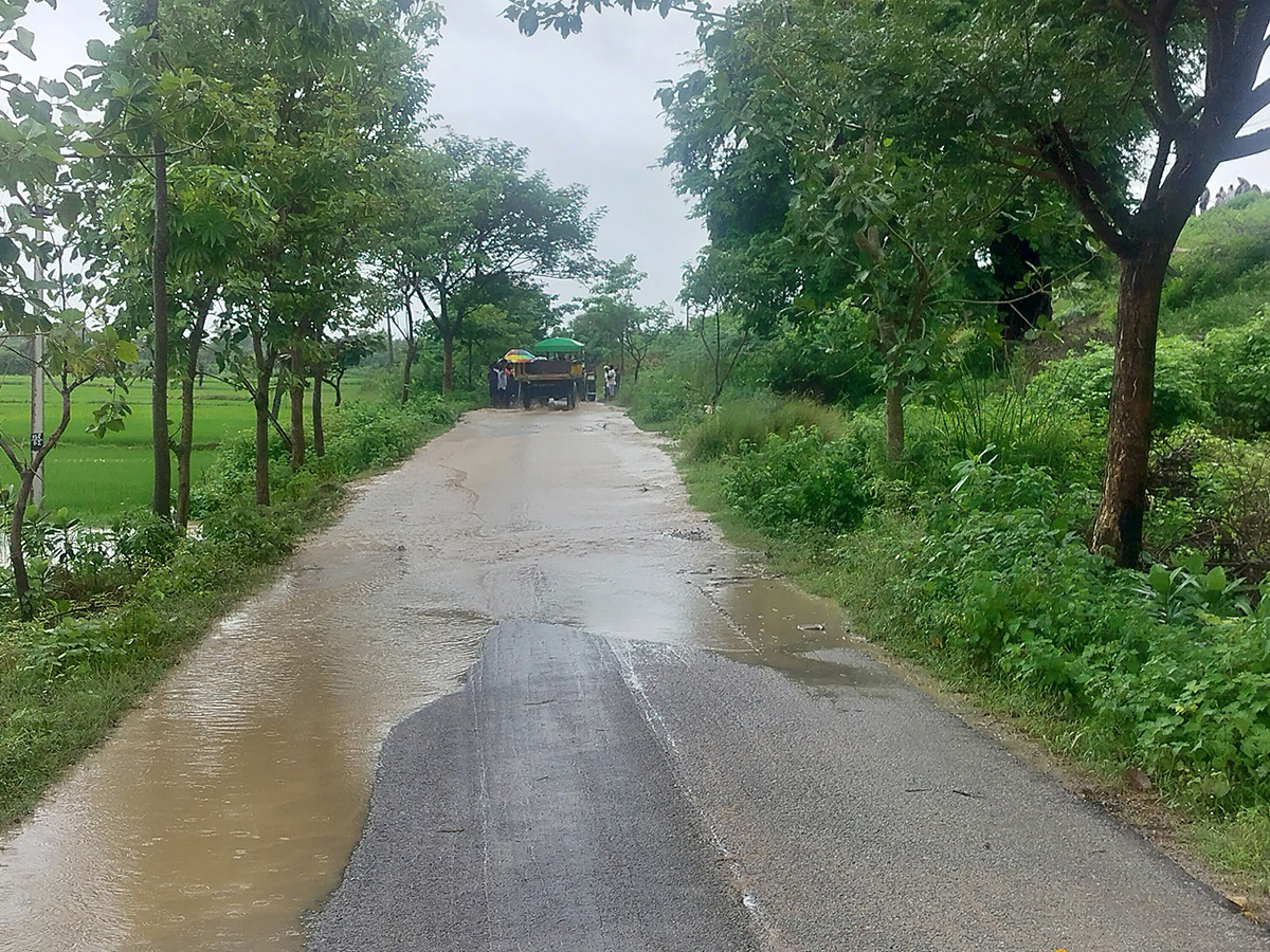 Breaking-News--Kamareddy-District-in-Telangan-Floods-HD-Photos_7.jpg 6