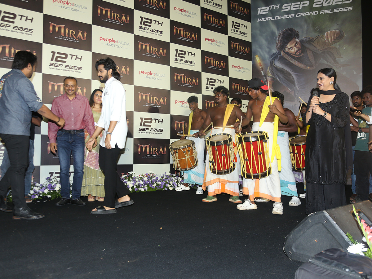Teja_20Sajja_20Mirai_20Trailer_20Launch_20Event__20_287_29.jpg 7