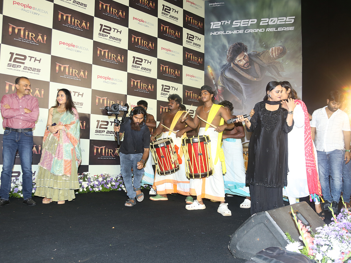 Teja_20Sajja_20Mirai_20Trailer_20Launch_20Event__20_288_29.jpg 8