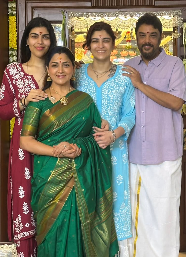 ganapathi_20celebrations_20actors2.jpg 3