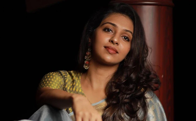 lakshmi-menon.jpg