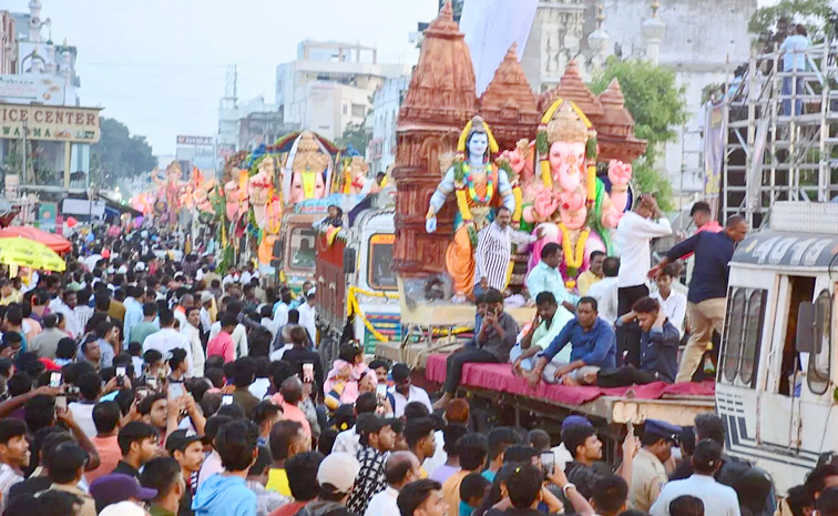 Ganesh-Immersion1.jpg