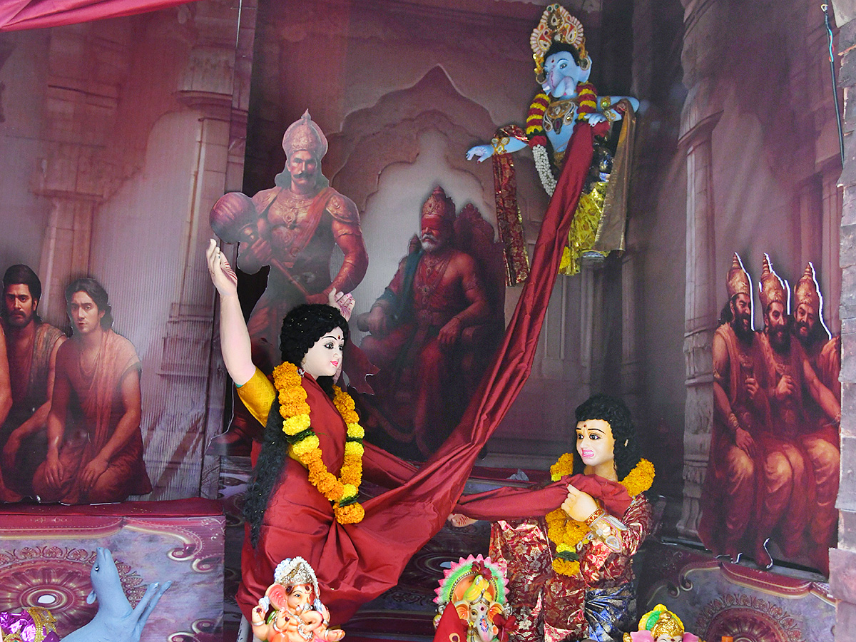Vinayaka_20Chavithi_20_20Different_20Ganesh_20Idols_20IN_20Telugu_20States__20_287_29.jpg 7