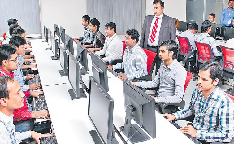 HIRING-22.jpg