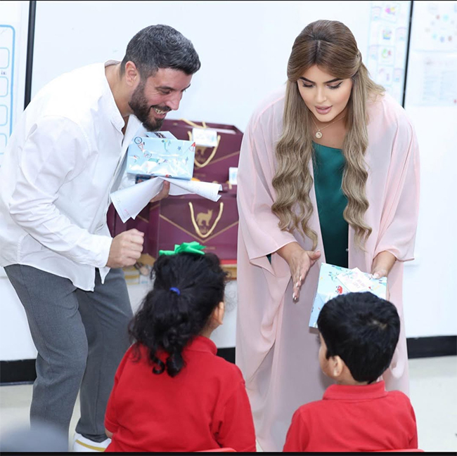 Sheikha_20Mahra_20the_20Dubai_20princess_20gets_20engaged_20to_20rapper__20_2817_29.jpg 17
