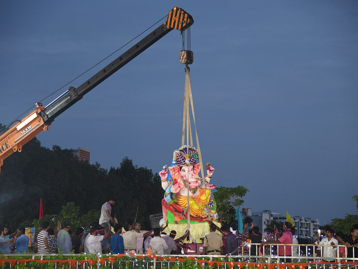 Ganesh_20Nimajjanam_202025_20At_20Tirupati__20_2815_29.jpg 15