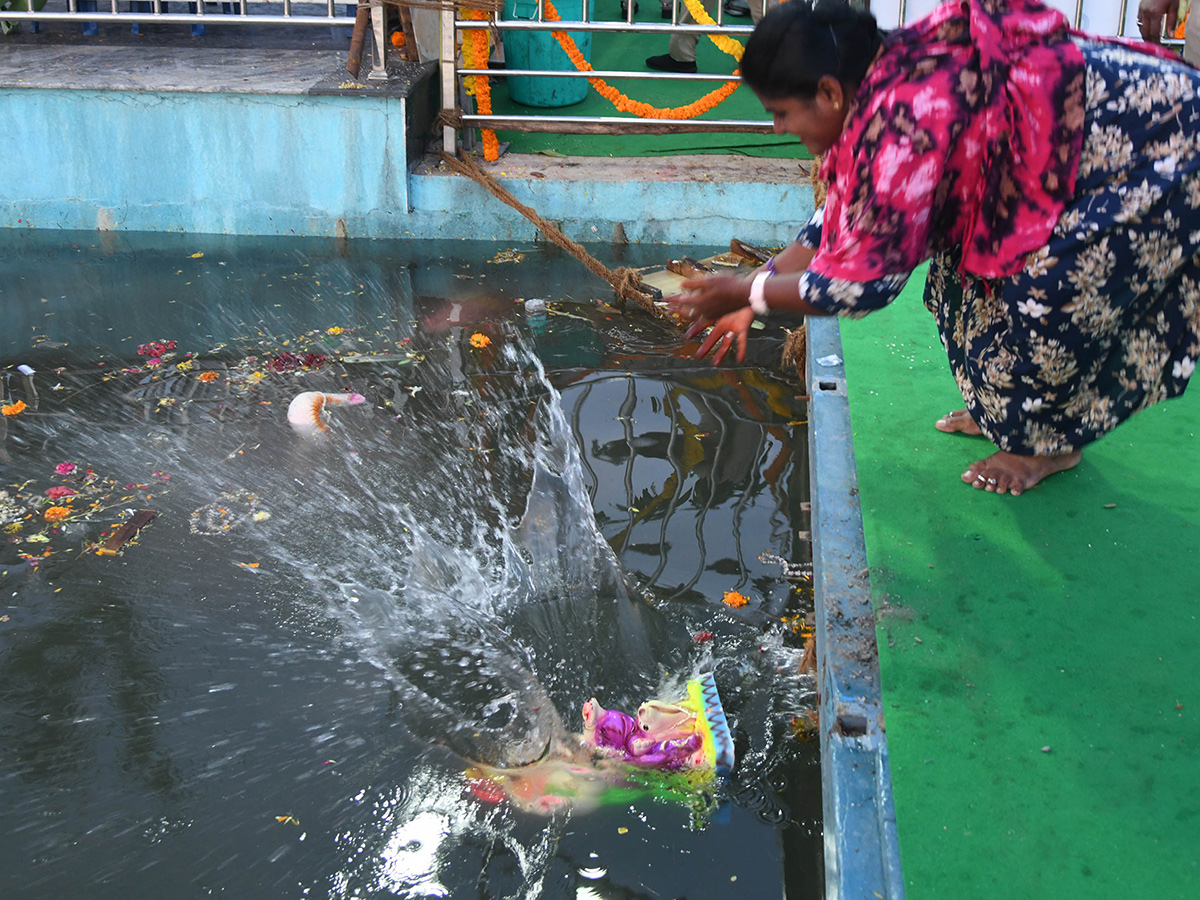 Ganesh_20Nimajjanam_202025_20At_20Tirupati__20_282_29.jpg 2