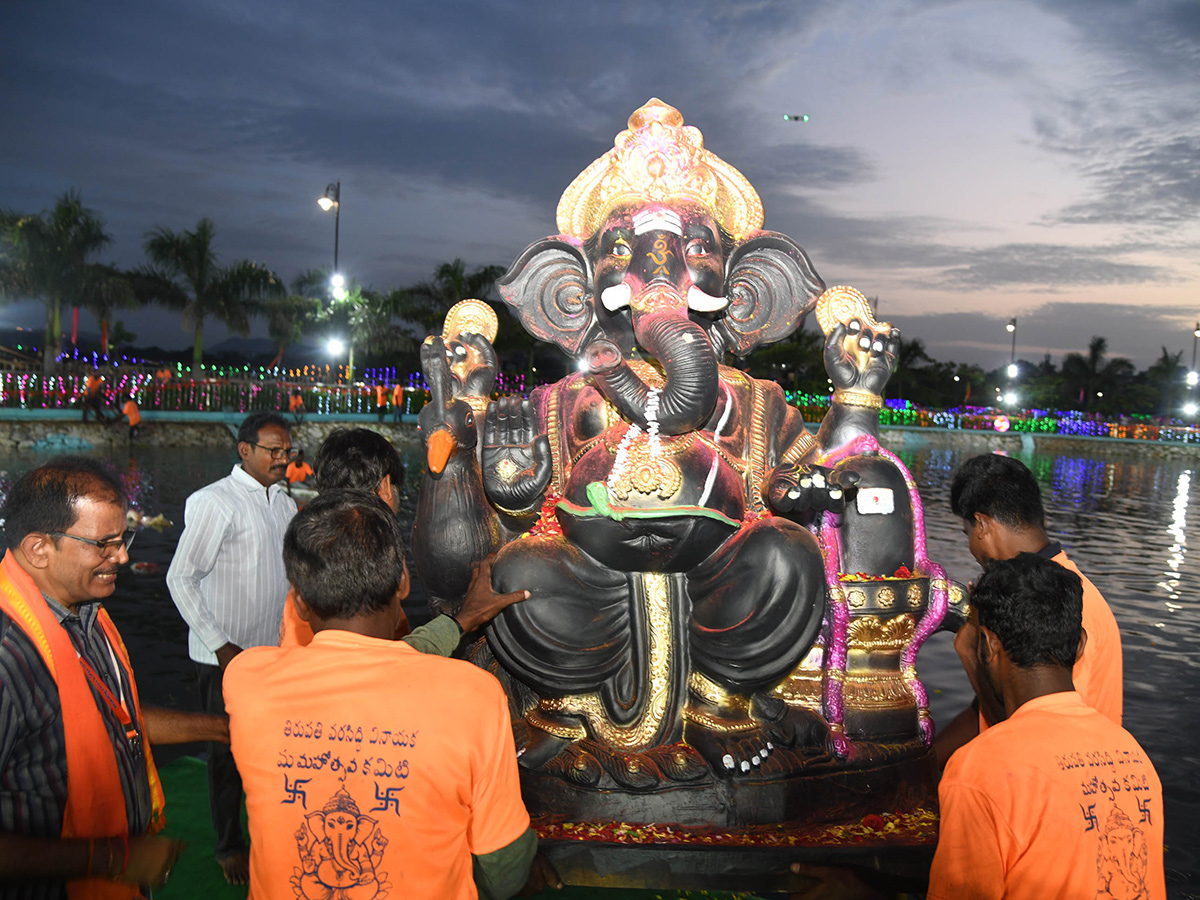 Ganesh_20Nimajjanam_202025_20At_20Tirupati__20_288_29.jpg 8