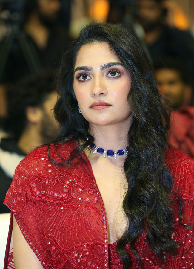Tollywood_20Actress_20Rukmini_20Vasanth_20HD_20Latest_20Photos__20_285_29.jpg 5