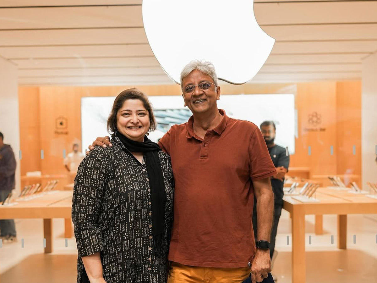 Apple_20first_20store_20in_20South_20India_20and_20its_20third_20in_20the_20country_20Photos_20_2810_29.jpg 11