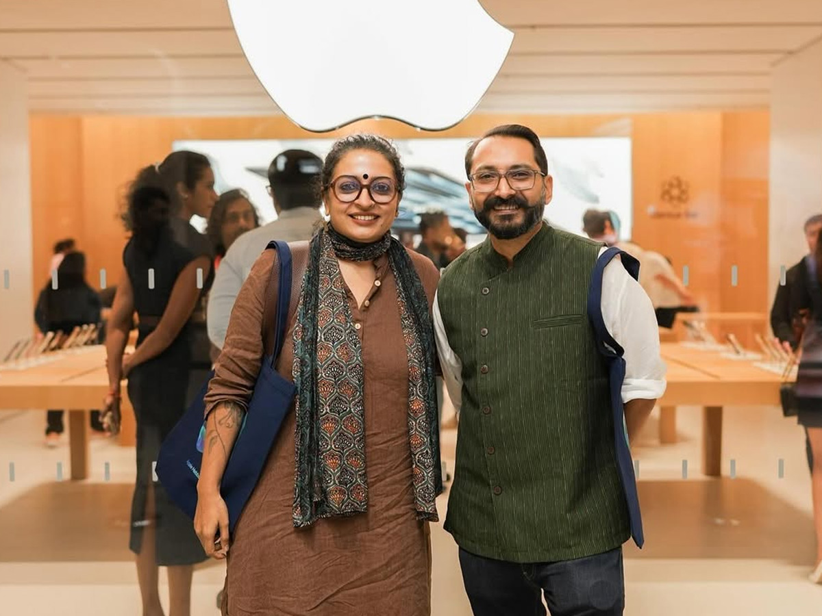 Apple_20first_20store_20in_20South_20India_20and_20its_20third_20in_20the_20country_20Photos_20_2811_29.jpg 12