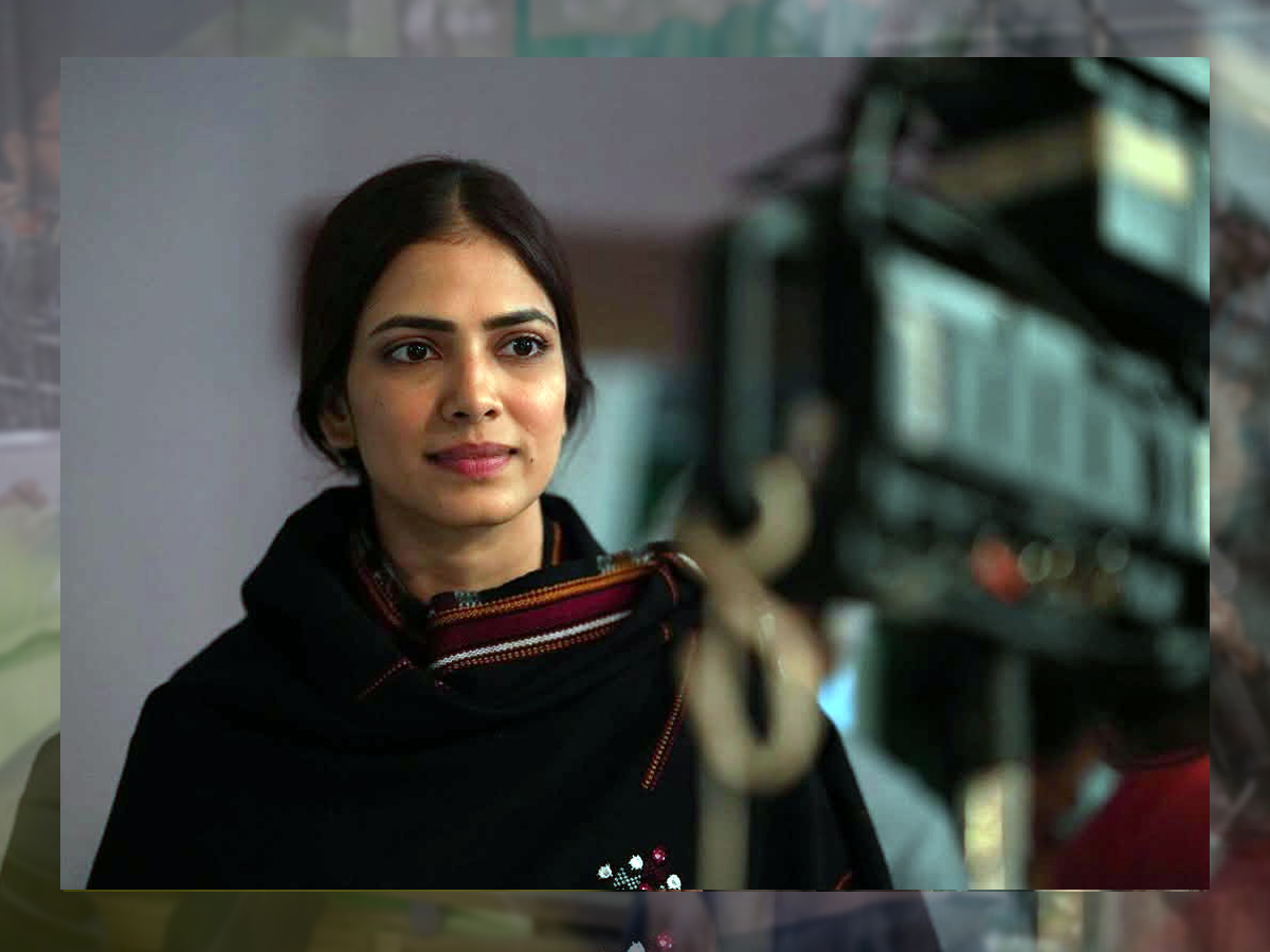 Malavika_20mohanan4.jpg 5
