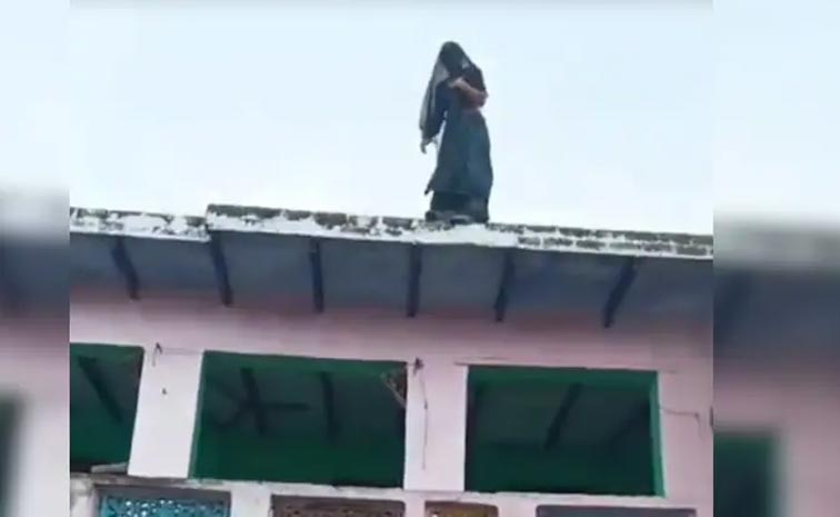UP_wife_Jump_Video.jpg