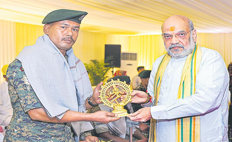shah.jpg
