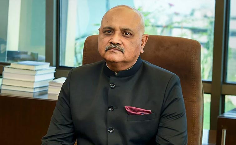 praveen-sood.jpg