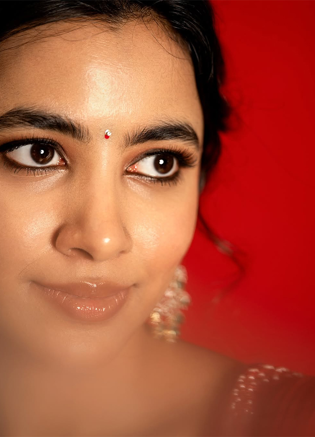 Actress_20Shivani_20Nagaram_20Latest_20Photos_20Viral__20_2812_29.jpg 12