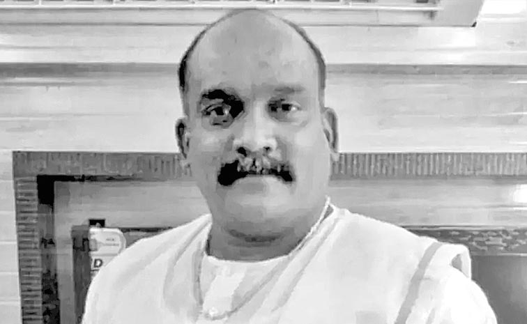 ashish.jpg
