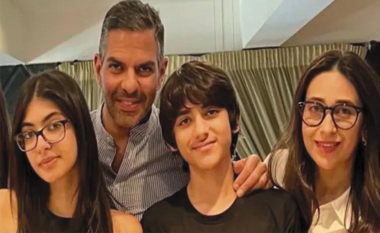Karisma-Kapoor.jpg