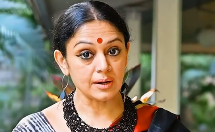 shobana.jpg
