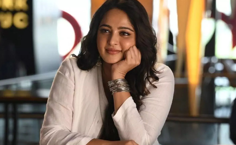 anushka-setty.jpg