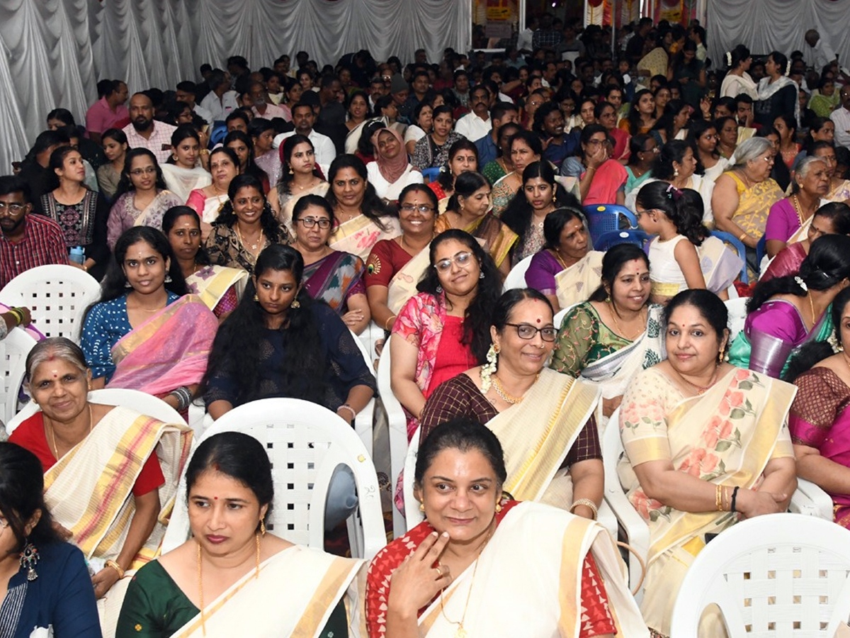 onam_20celebrations_20in_20hyd11.jpg 12