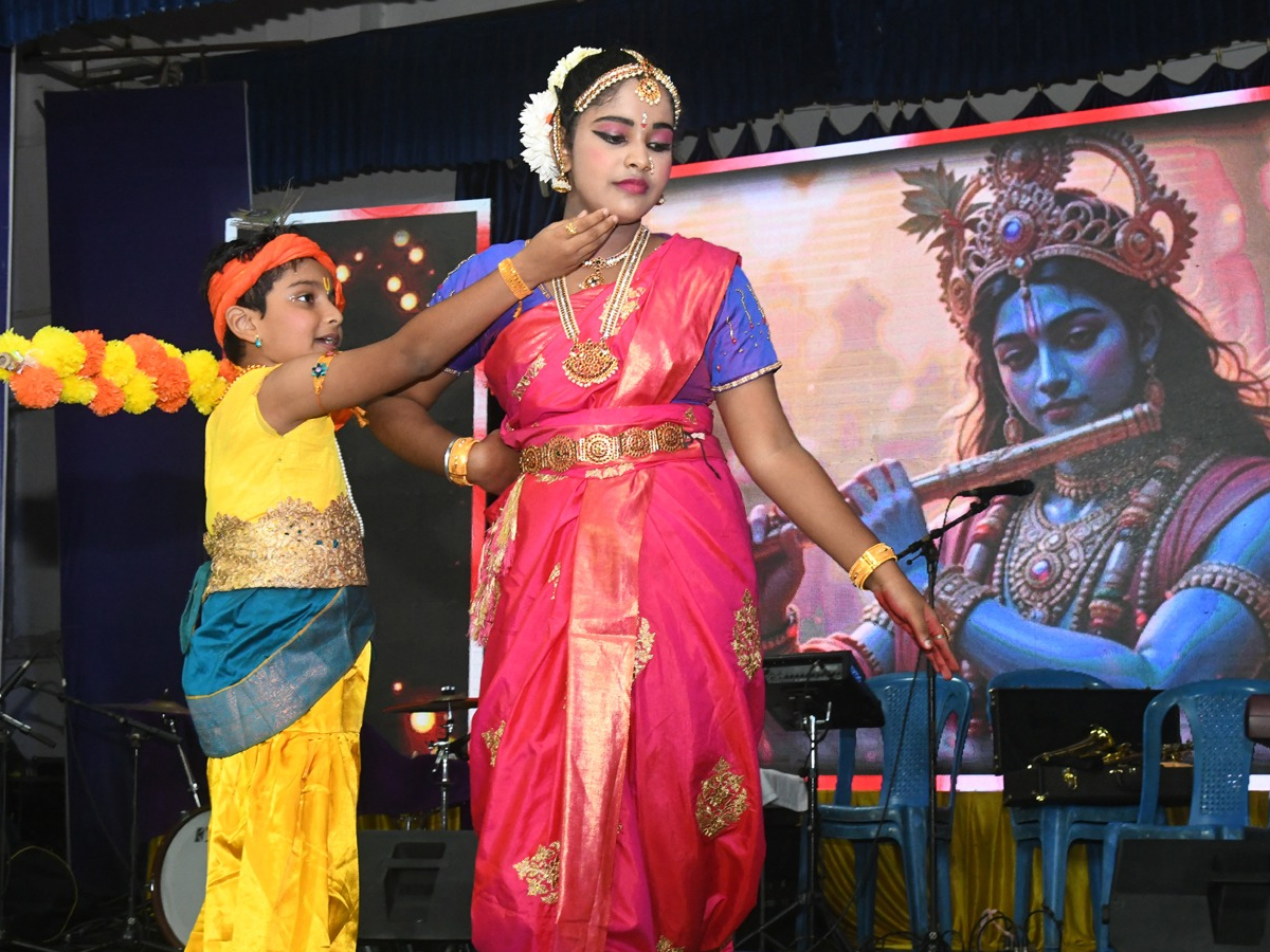 onam_20celebrations_20in_20hyd6.jpg 7