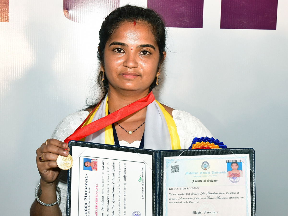 Nalgonda_20_20Mahatma_20Gandhi_20University_20Graduation_20Ceremony_20Photos__20_2825_29.jpg 25
