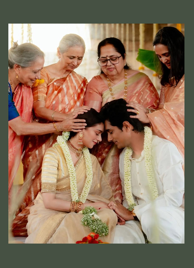 Adithi_20siddarth_20wedding_20annivarsary11.jpg 12