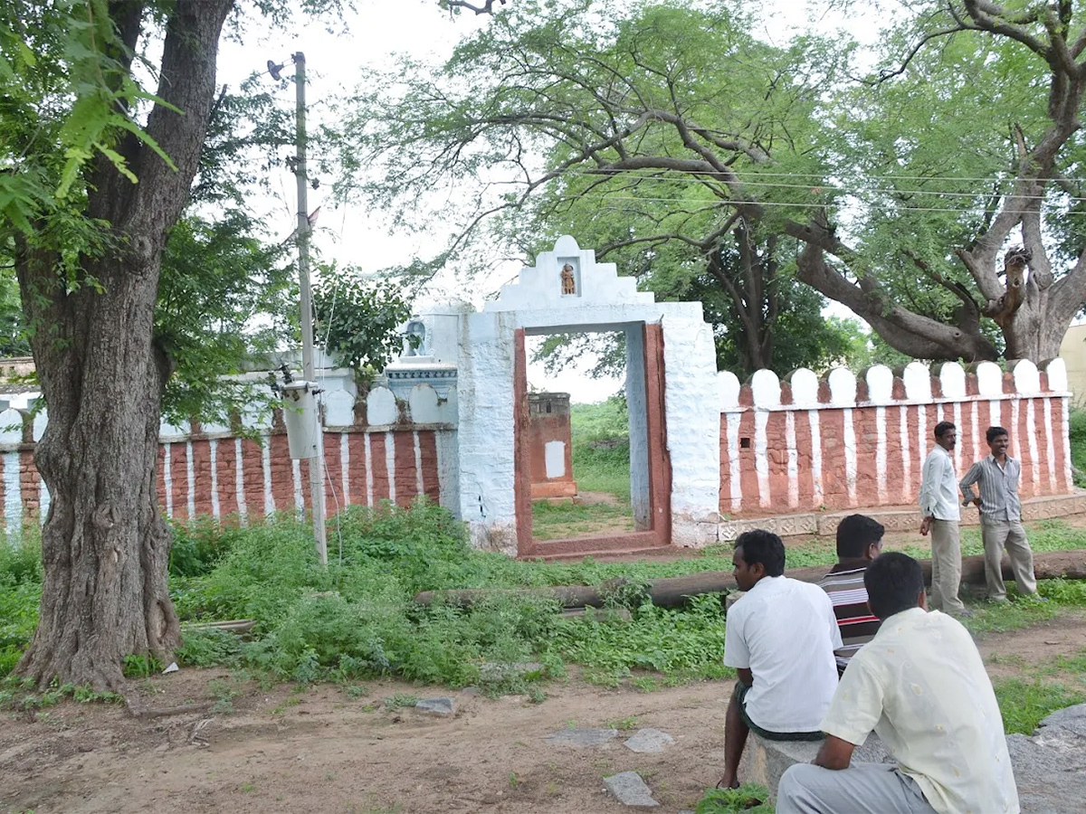 Devotional_20_20Sri_20Ranganayaka_20Swamy_20Temple_20Sripuram_20Telangana__20_2812_29.jpg 12