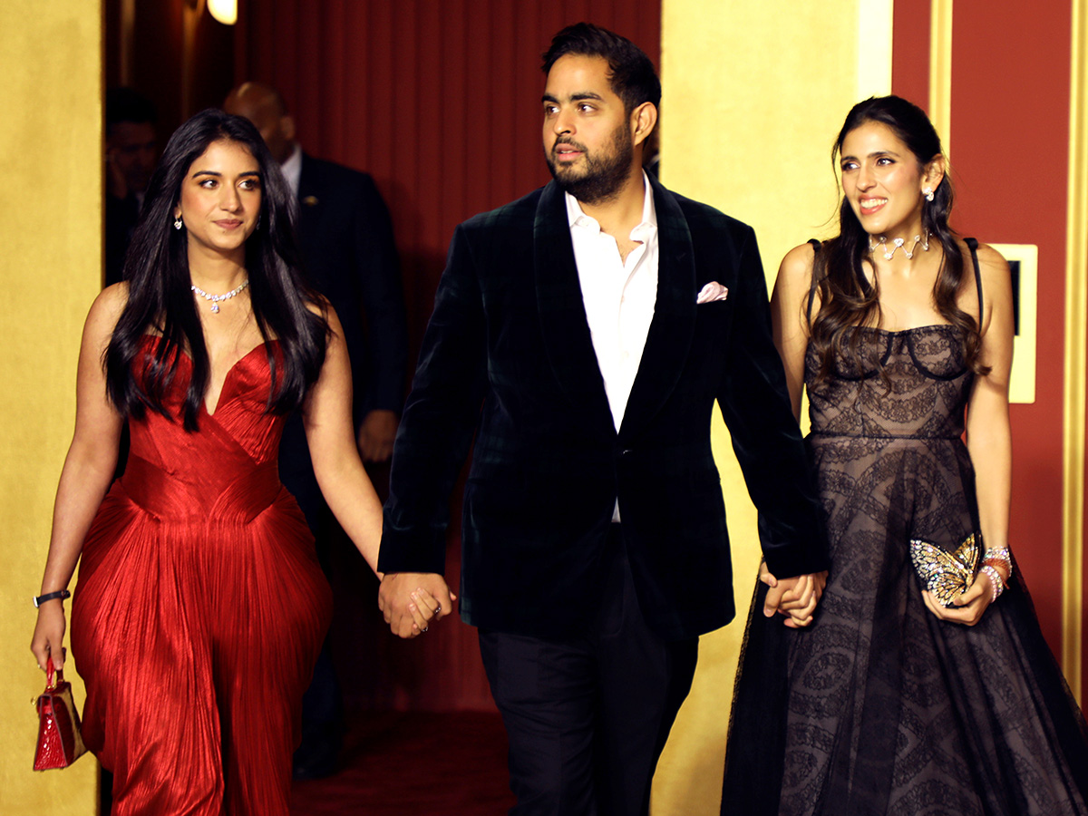 Premiere_20of_20the_20upcoming_20Netflix_20series_20The_20Bads_20of_20Bollywood__20_2815_29.jpg 15