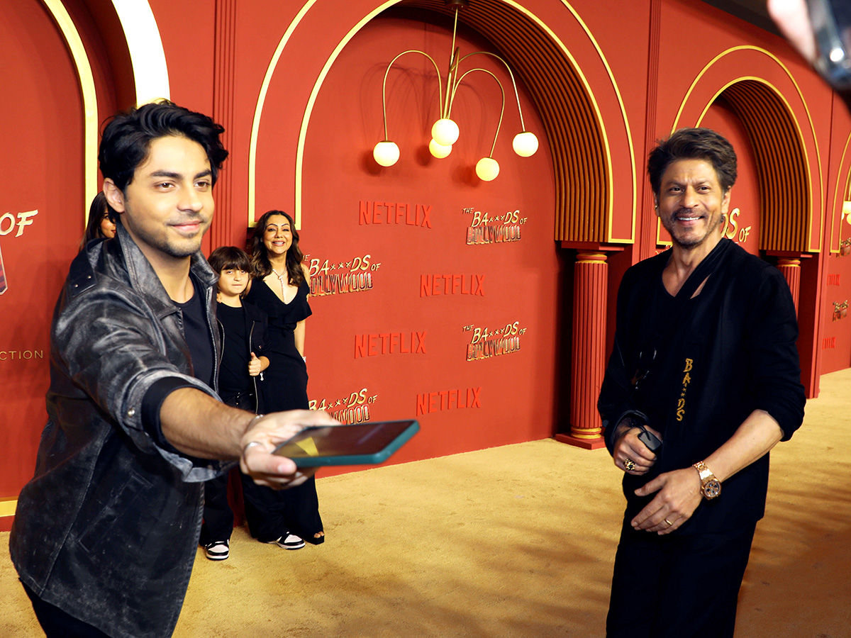 Premiere_20of_20the_20upcoming_20Netflix_20series_20The_20Bads_20of_20Bollywood__20_285_29.jpg 5