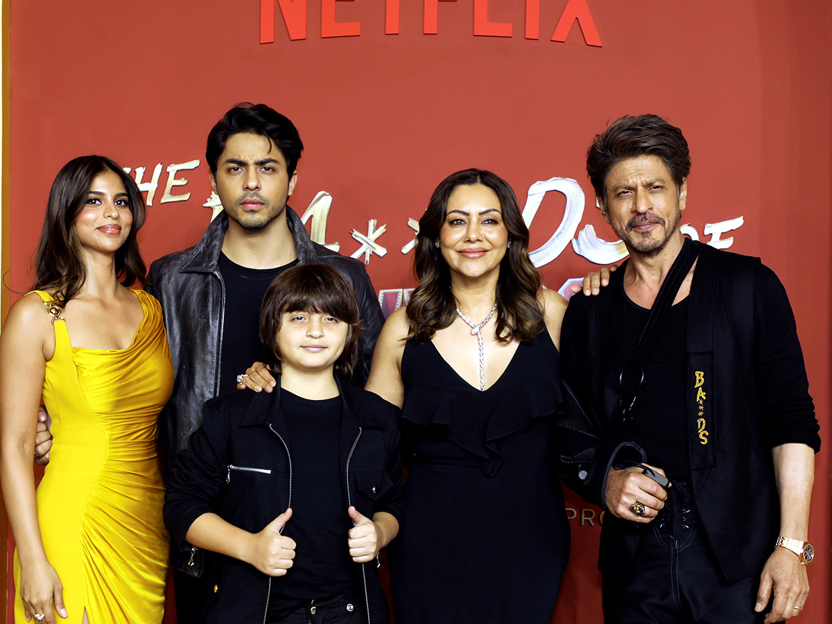 Premiere_20of_20the_20upcoming_20Netflix_20series_20The_20Bads_20of_20Bollywood__20_288_29.jpg 8