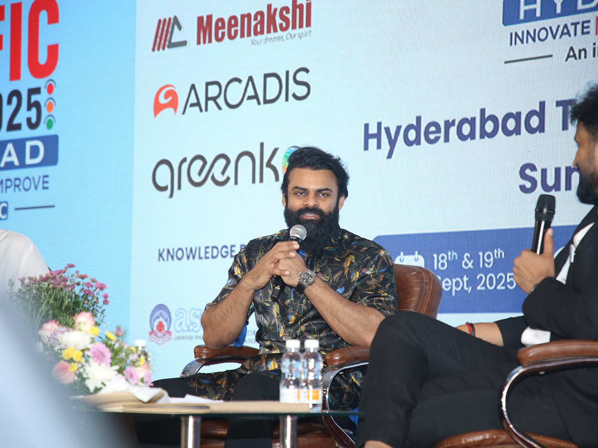 Hyderabad_20Hosts_20Traffic_20and_20Road_20Safety_20Summit_202025_20Photos__20_2813_29.jpg 13