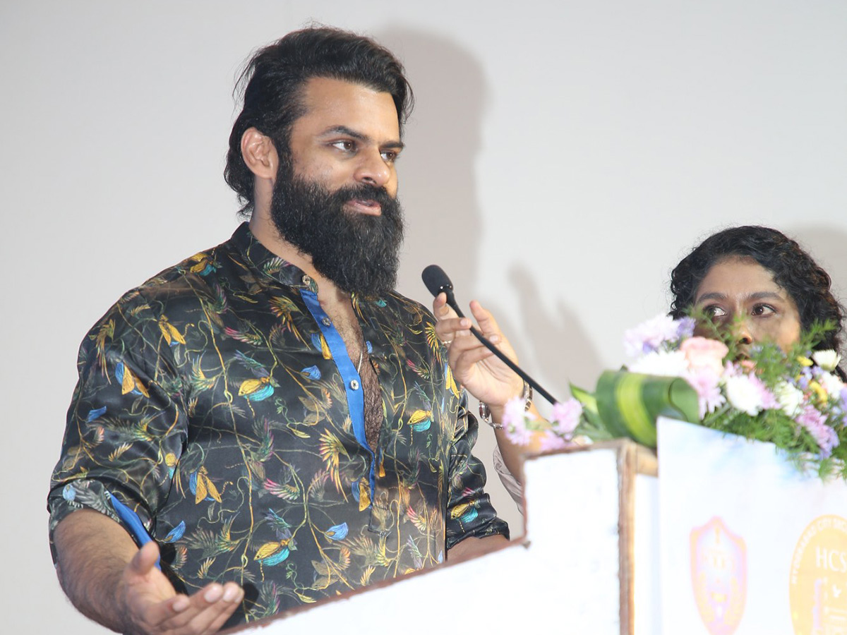 Hyderabad_20Hosts_20Traffic_20and_20Road_20Safety_20Summit_202025_20Photos__20_2824_29.jpg 24