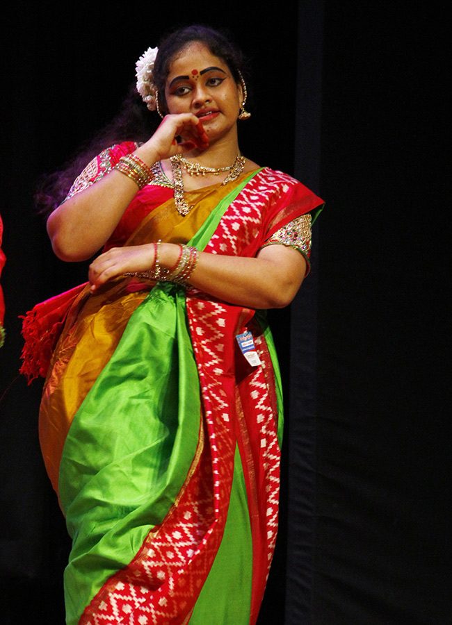 Vijayawada_20Dasara_20Cultural_20Festivals_20Conclude_20Photos__20_2822_29.jpg 22