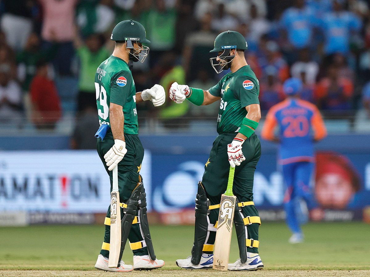 Asia_20Cup_202025_20_20_20India_20and_20Pakistan_20at_20Dubai_20International_20Cricket_20Stadium__20_289_29.jpg 9