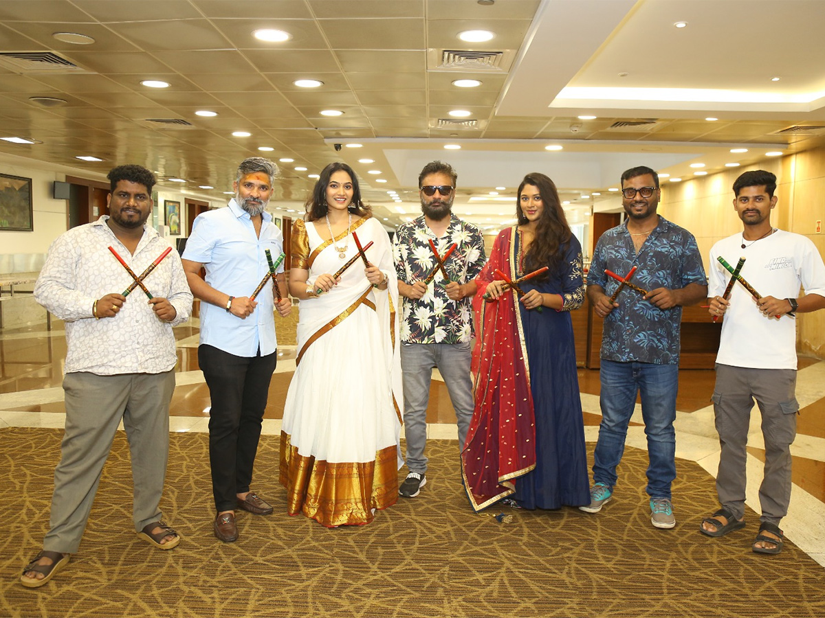 Celebrity_20Dandiya_20Nights_20Season_209_20Photos__20_287_29.jpg 7