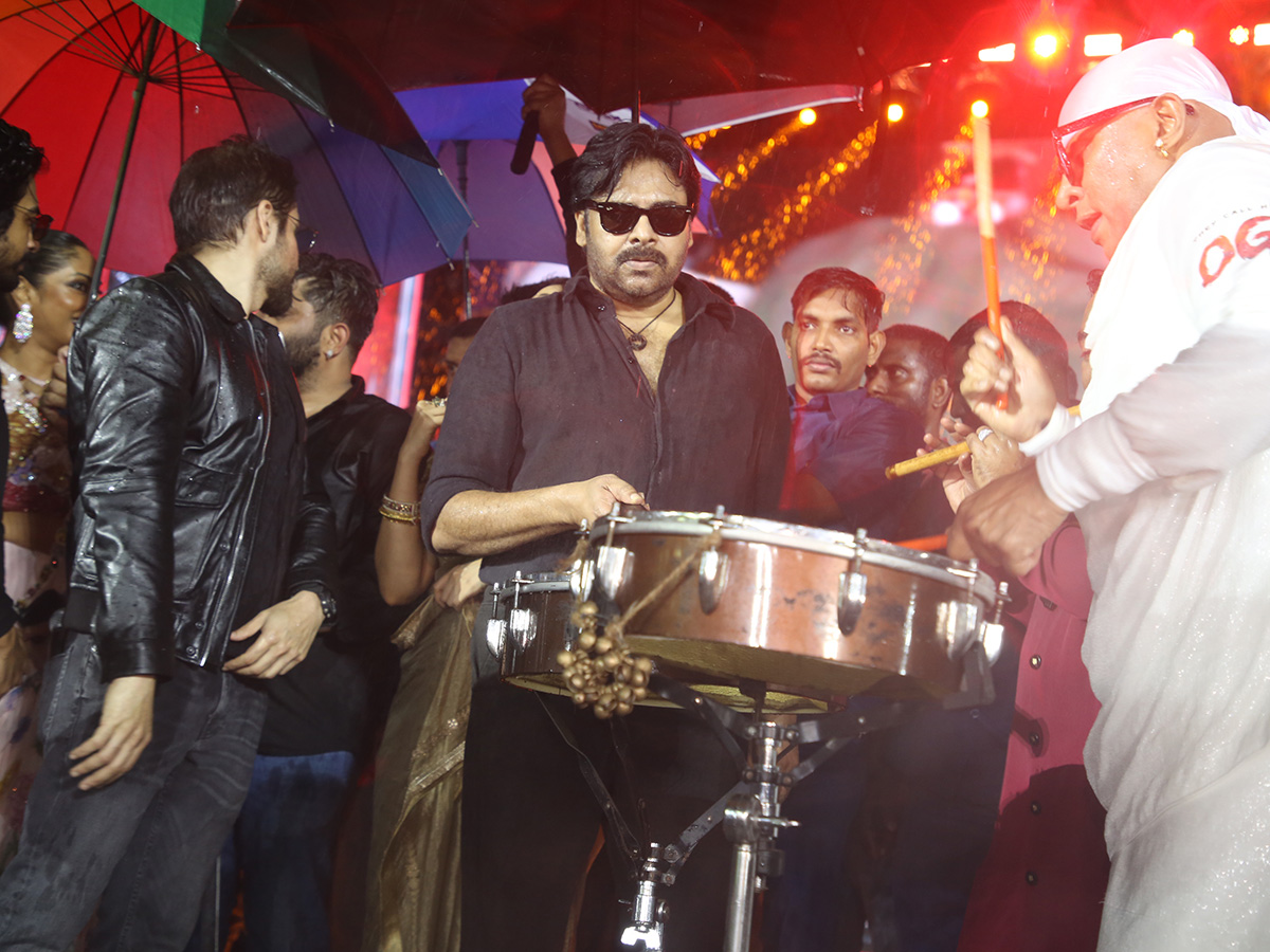 Pawan_20Kalyan_20OG_20Movie_20Pre_20Release_20Event_20Photos__20_2810_29.jpg 10