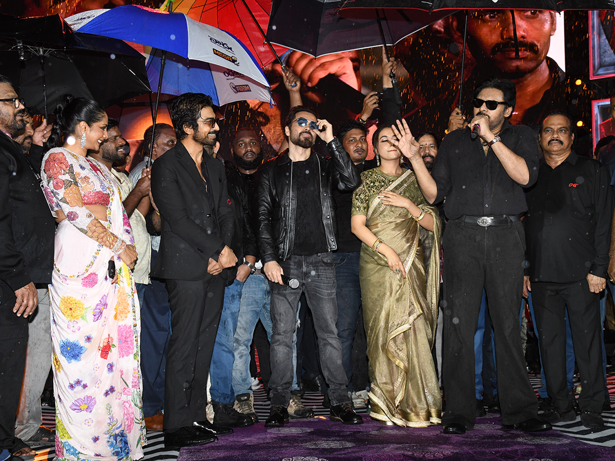 Pawan_20Kalyan_20OG_20Movie_20Pre_20Release_20Event_20Photos__20_283_29.jpg 3