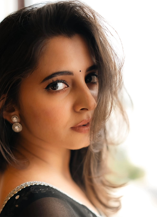 Tollywood_20Actress_20Preethi_20Asrani_20Latest_20Photos__20_2812_29.jpg 12