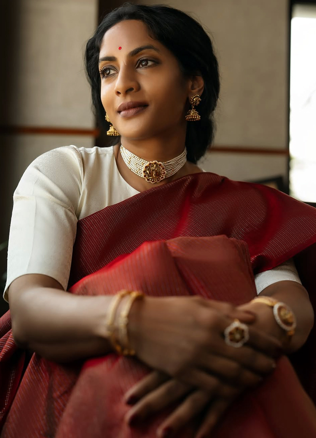 Sriya_20reddy10.jpg 11