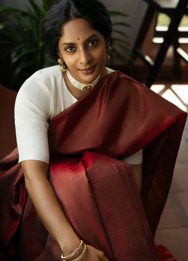 Sriya_20reddy12.jpg 13