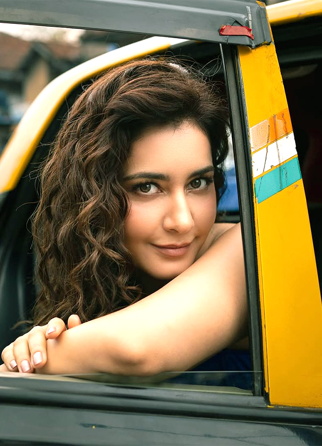 Tollywood_20Actress_20Raashii_20Khanna_20Latest_20Photos__20_2815_29.jpg 15