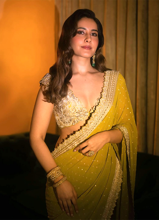 Tollywood_20Actress_20Raashii_20Khanna_20Latest_20Photos__20_283_29.jpg 3