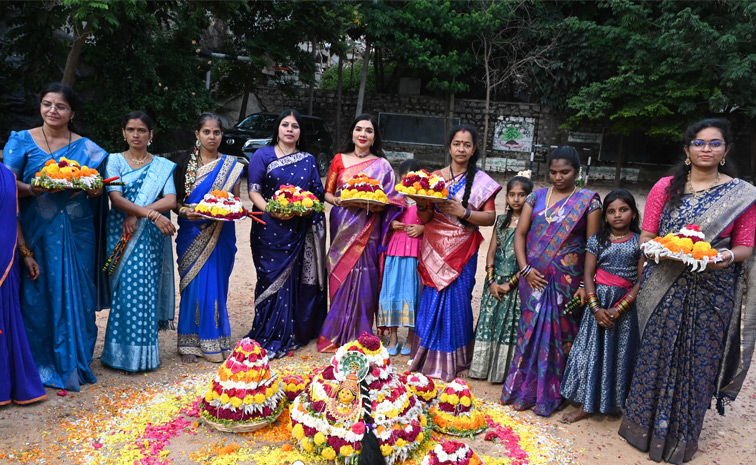 Bathukamma.jpg