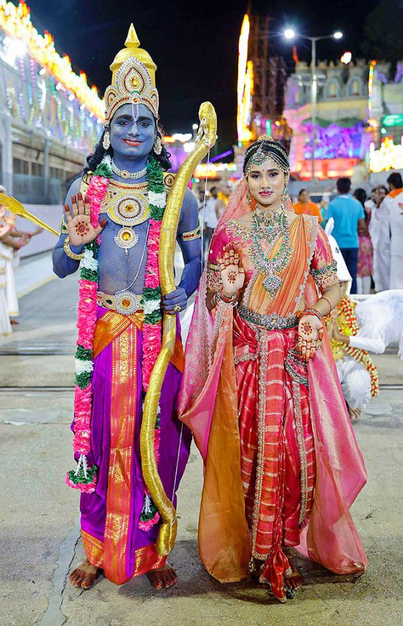 Tirumala_20Brahmotsavams_202025_20Hamsa_20Vahana_20Seva_20Photos__20_2815_29.jpg 15