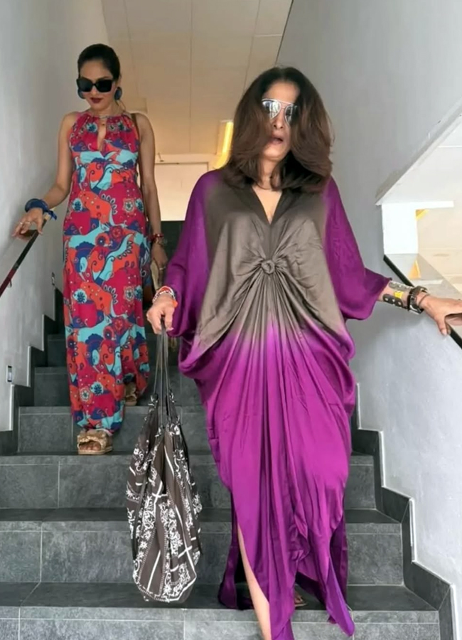 RamyaKrishna6.jpg 7