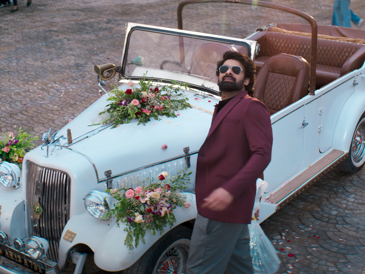 Rajasaab_20trailer14.jpg 21
